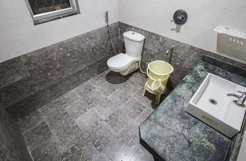 Sohagpur Hotel | WOWSTAYZ Cheetal Resort