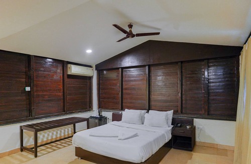 Sohagpur Hotel | WOWSTAYZ Cheetal Resort