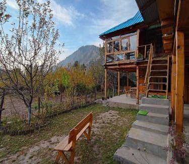 Kullu House | Yalakhom, Stay & Cafe