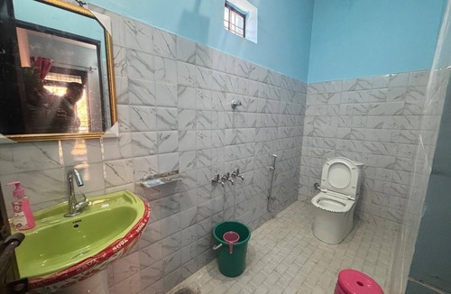 Dugalbitta Hotel | Yash Homestay Huddu