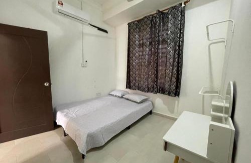Ketereh House | Yellow Homestay