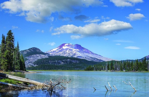 Bend Resort | You will not have enough time to enjoy all of this !