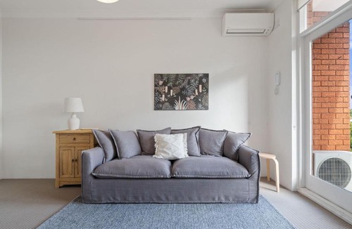 Balmain Apartment | Your Stylish Balmain Retreat