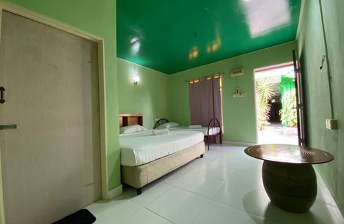 Lubok Buaya House | Zackry Guesthouse