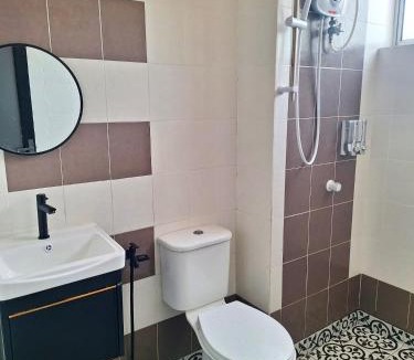 Bota Villa | Zehra Villa Seri Iskandar with Private Pool