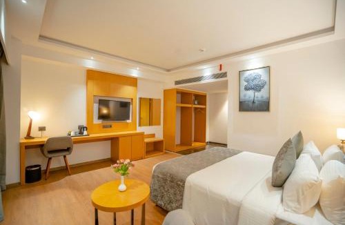 Kadadhe Hotel | Zip By Spree Hotels Chakan, Pune