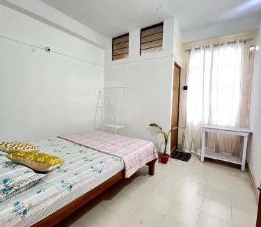 Sualkuchi Apartment | Ziva