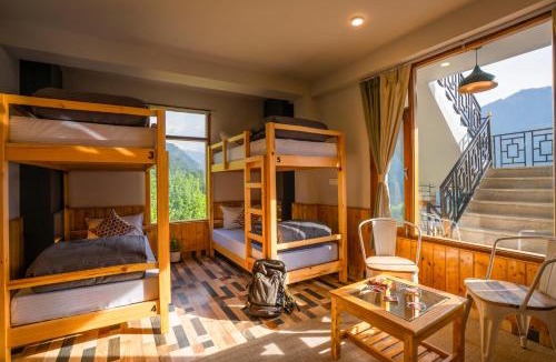 Vashist Hostel | Zostel Manali, Vashisht
