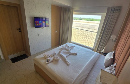 Purulia Hotel | Zuke Garden & Resort