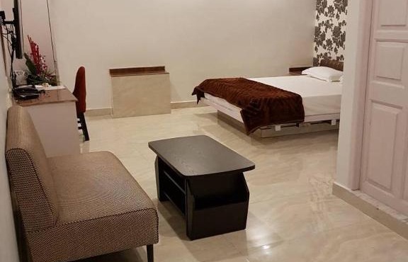 1/1 Park Street Hotel