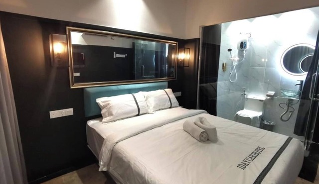 1 Day Car Hotel Batu Gajah