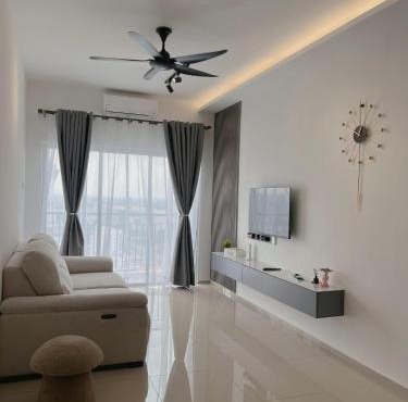 198 Guesthouse D'Aman Residence Facing view Telekom Tower Aman Central