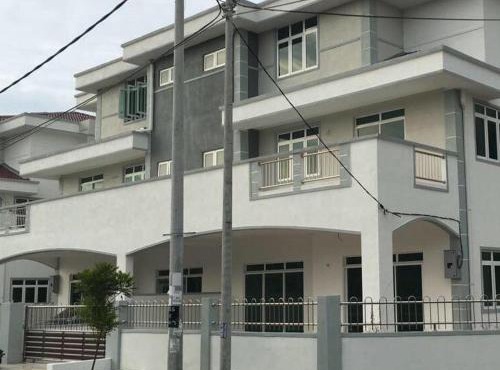 20Pax 3-Storey SemiD 5Room&5Bathroom Sweet Dream Home Sitiawan