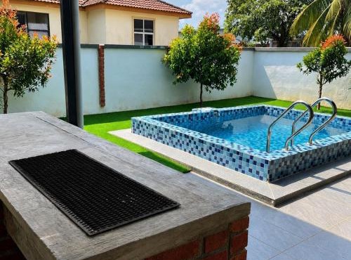 31st Stay Private Pool I Walk to Wedding Hall Doko Ratna