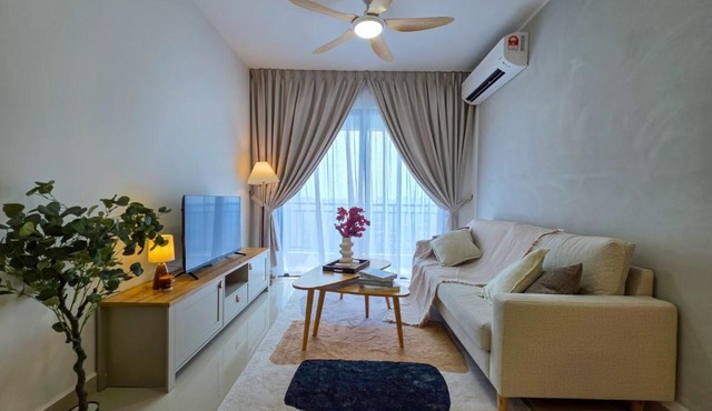 3R2B Baron Residence Lake City by DV