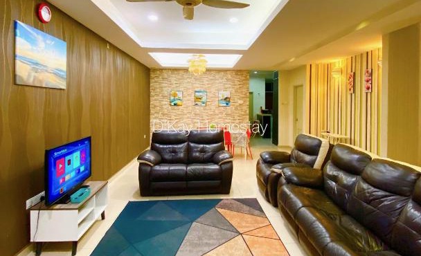 4 Bedrooms Homestay, Fully Aircond in Sendayan by D'KAY HOMES I 10-15 pax