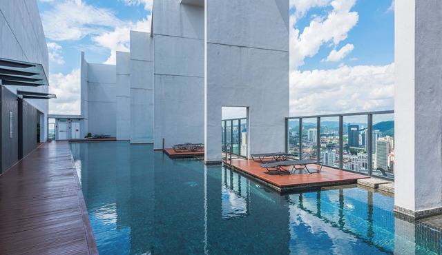 4Pax Studio with Magnificent View PJ SS2