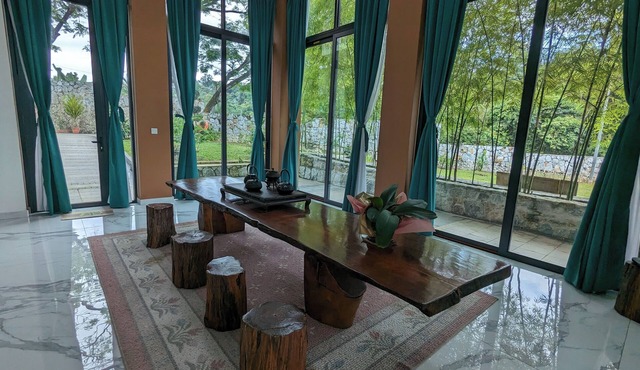 5 Bedroom Luxury Villa in the lush rainforest of Malaysia