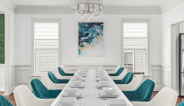 6,500 Sq Ft Masterclass Style Meets Elegance in Arlington
