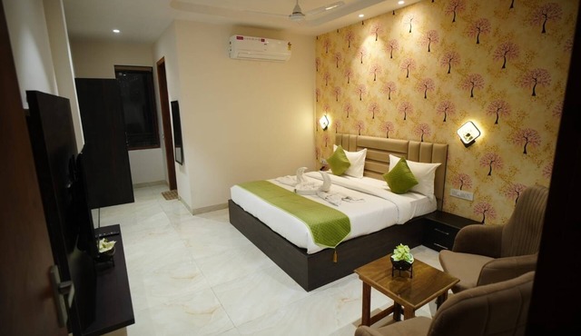 9-bedroom hotel in perfect Ludhiana with cool AC comfort