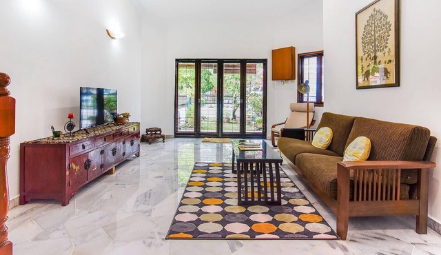 A Stylish & Spacious 4BR Home for Family Getaways