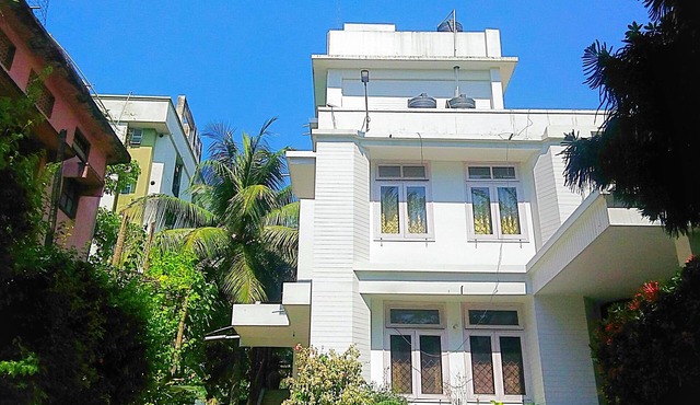 AC, balcony & complimentary breakfast at Shivam Guest House by OK North East
