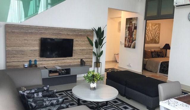 ACComo24 EVO SoHo Apartment at Bangi near Kuala Lumpur