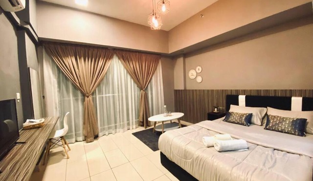 Aeropod Studio Room, Garden View, Near Airport & Tanjung Aru Beach - 7Haven