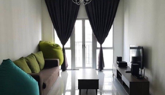 Affordable comfort @ Savannah Executive Suites