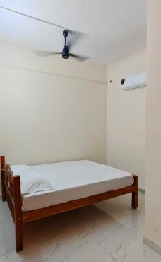 AHOBILAM NARASIMHA MAHITH KESARI NANDHAN AC ROOM'S AND HOME Stay