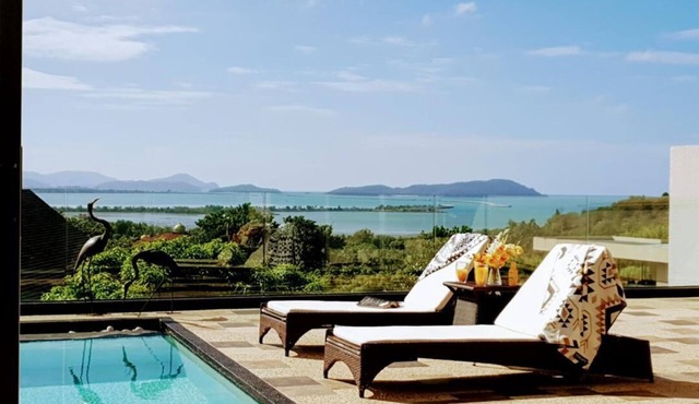 Aislinn Seaview Villa in Nature - Private Pool