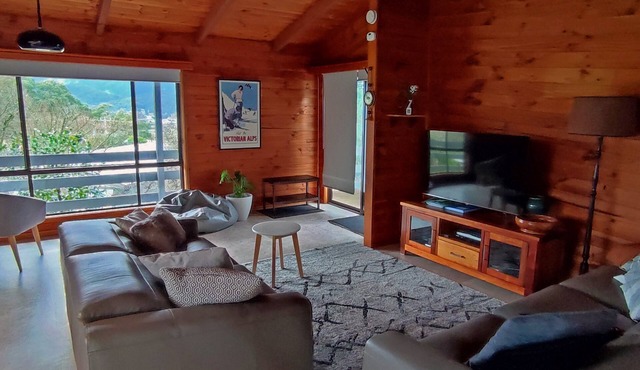 ALPINE ALLURE - ALL SEASONS WONDER