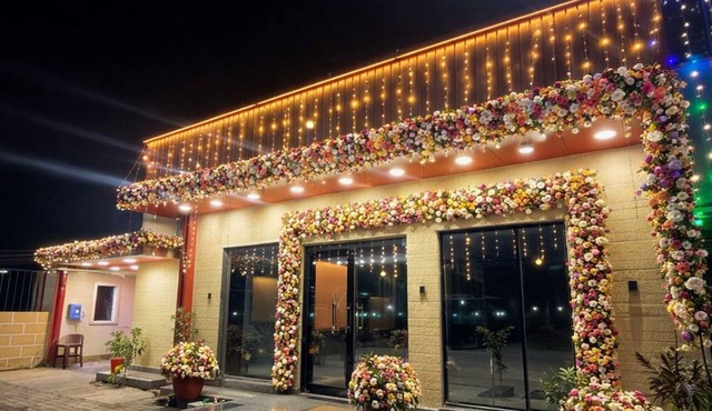 Amantran Palace