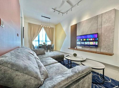 Amber Cove Residence by MJ