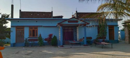 Anand Homestay