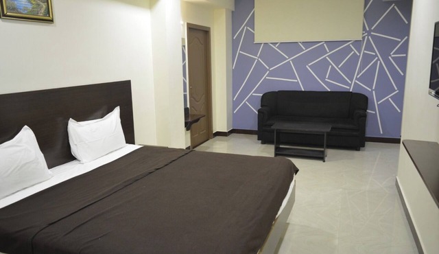 Annai Residency