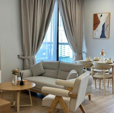 Arcoris SOHO Mont Kiara 2B2B, Home Stay
