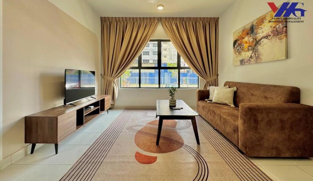 Arena Designer Deluxe Suite KLIA