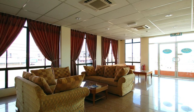 Aristo Hotel