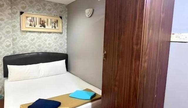Ark Banting Hotel