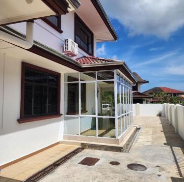 B&C Homestay