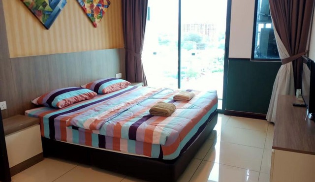 B- Private D'wharf Room