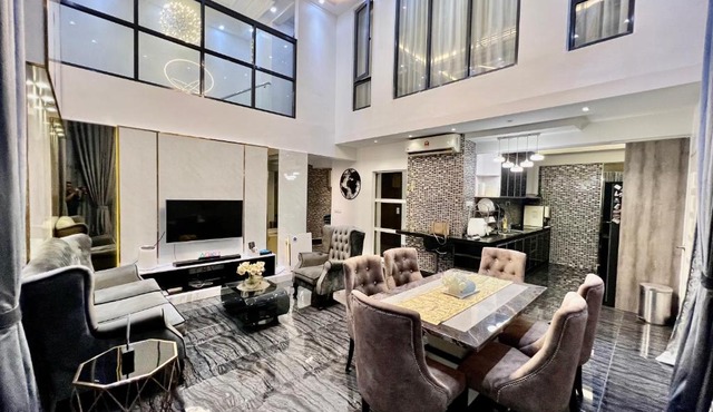 Bangi Evo Luxury Suite