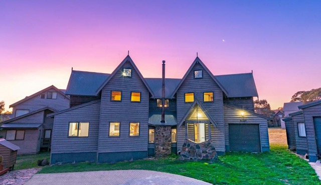 Banjo's Chalet, alpine-getaways in Dinner Plain