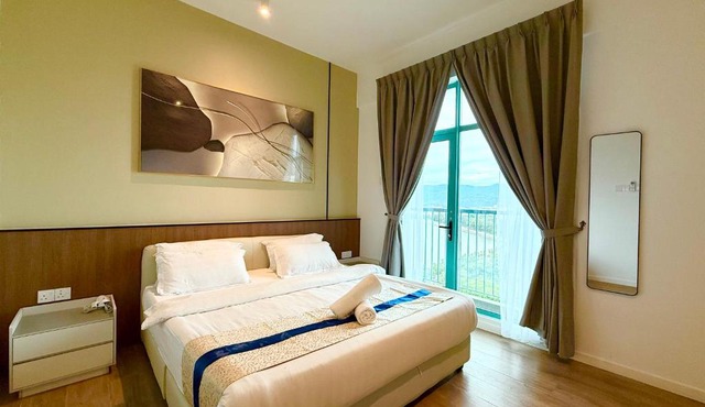 Bay Premier Suites by SSVC