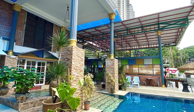 Bayu Bayu Hotel by Soft Loft