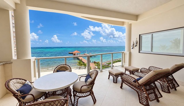 BEACHFRONT! 2BR/2.5BA at Grand Caribe Belize! Large, private OCEANFRONT Balcony! in San Pedro