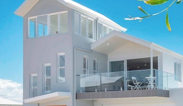 Beachside Oasis- pool access - beach