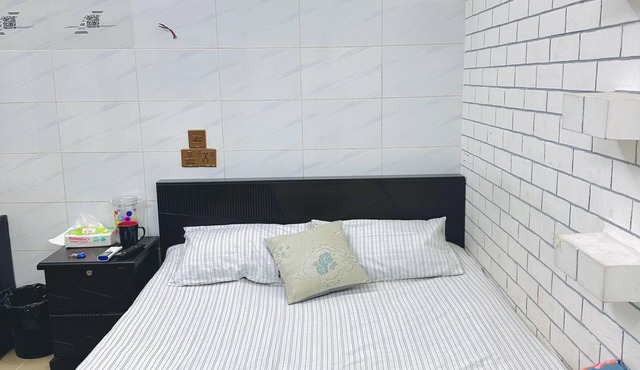 Beautiful 1-Bed Studio in Dhaka