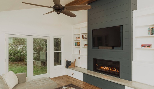 Beautiful High End Get Away Home- Visit Lassen National Park & Whiskeytown Lake in Redding